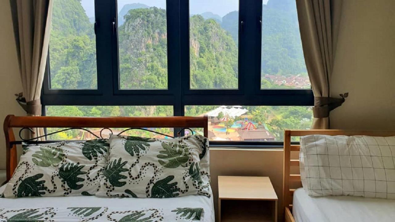 Hotspring 2 1910 With Theme Park View And Netflix 6 Pax * Ipoh